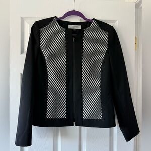 Tahari Black and White Zip Front Blazer size 8